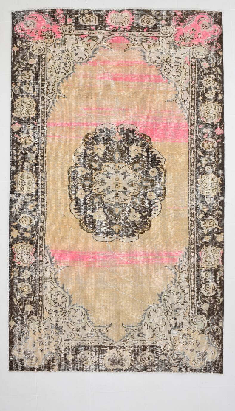 5x9 Light Pink Orientel Vintage Rug, 159x270Cm