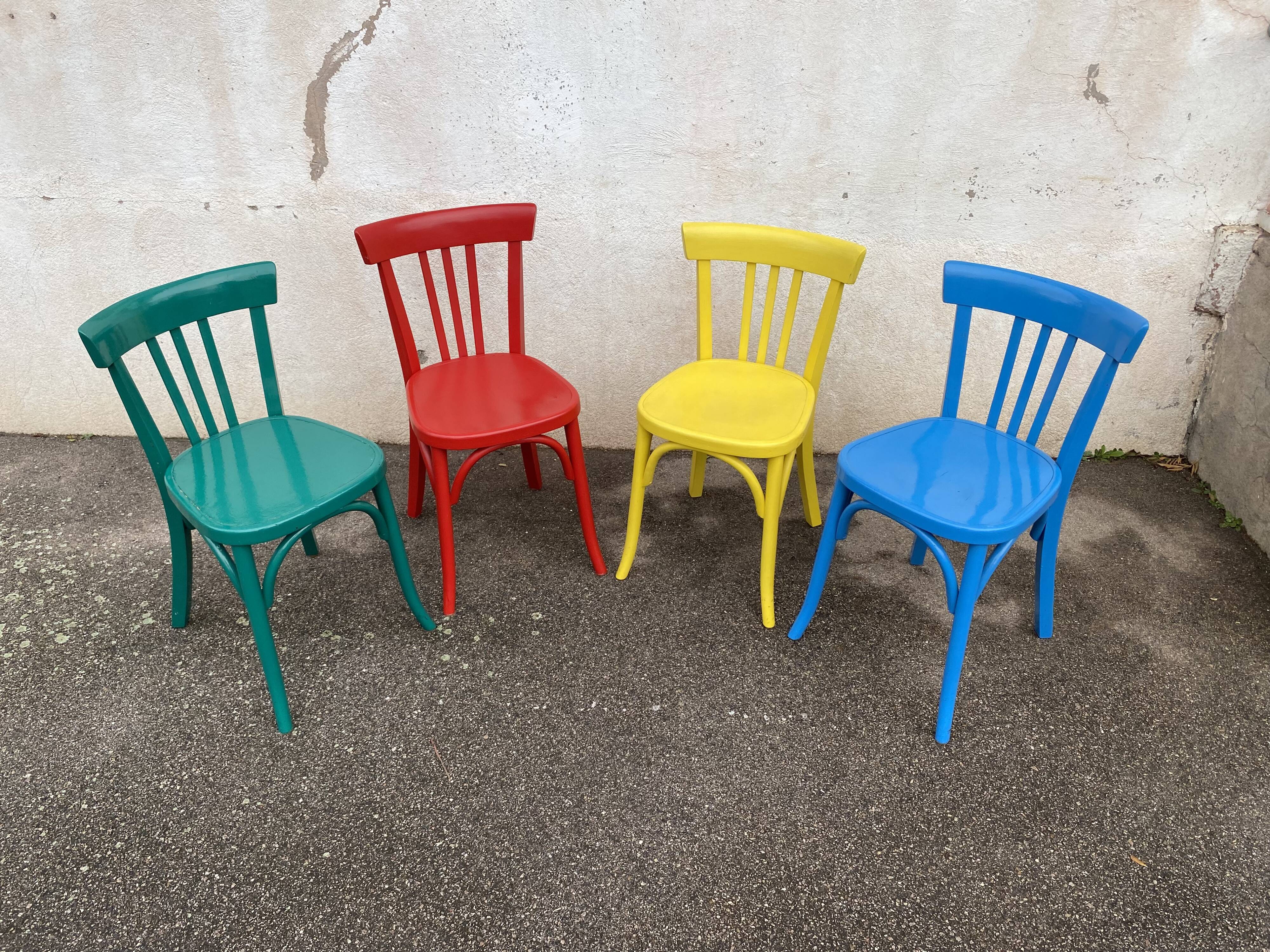 Set of 4 multicolored bistro chairs