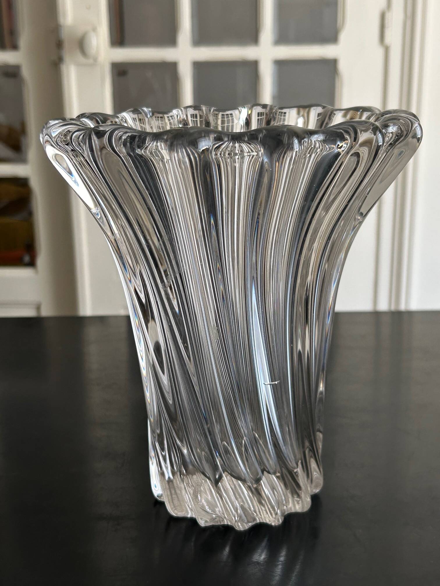 Pierre D'Avesn crystal vase