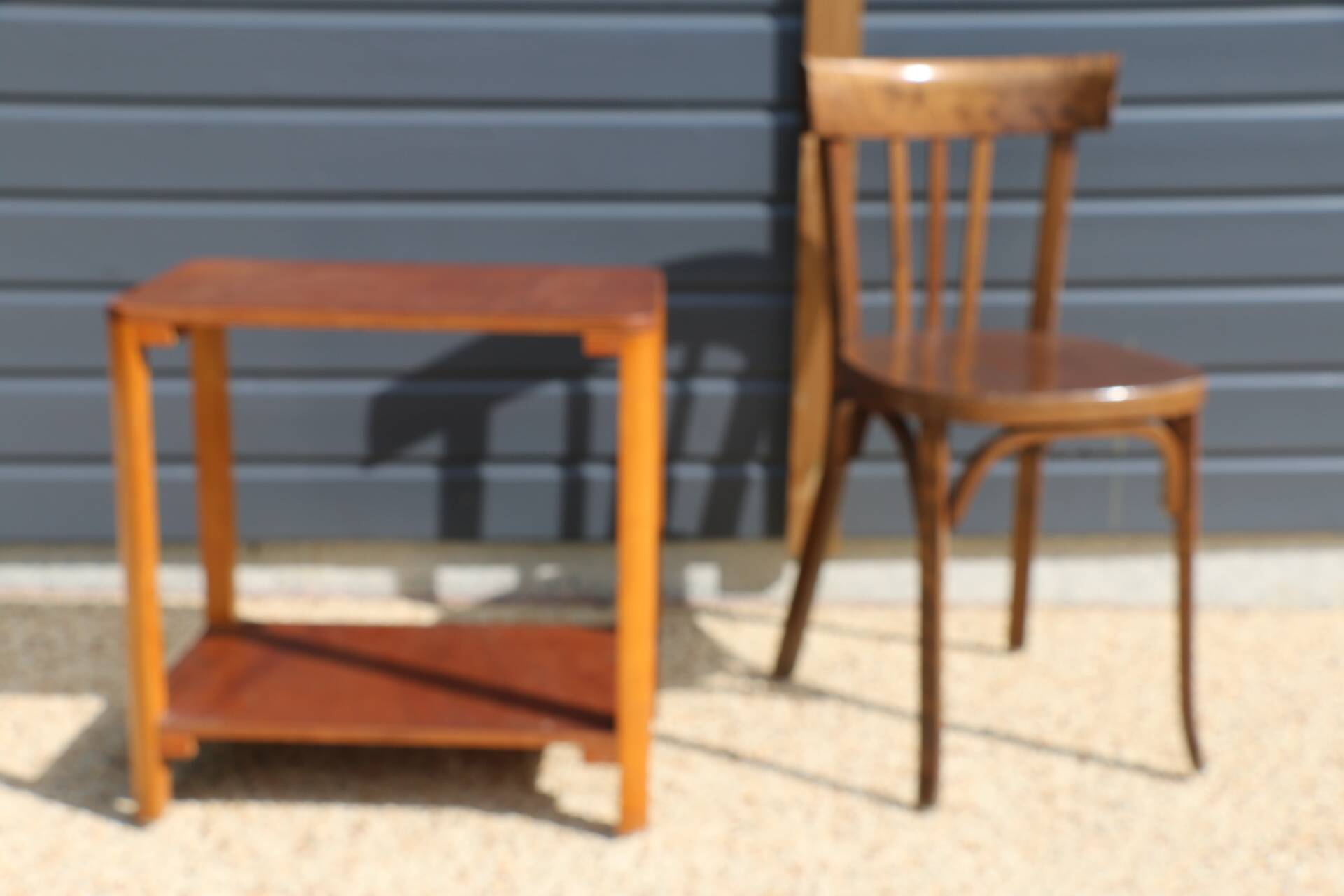 Bolster with 2 plywood shelves