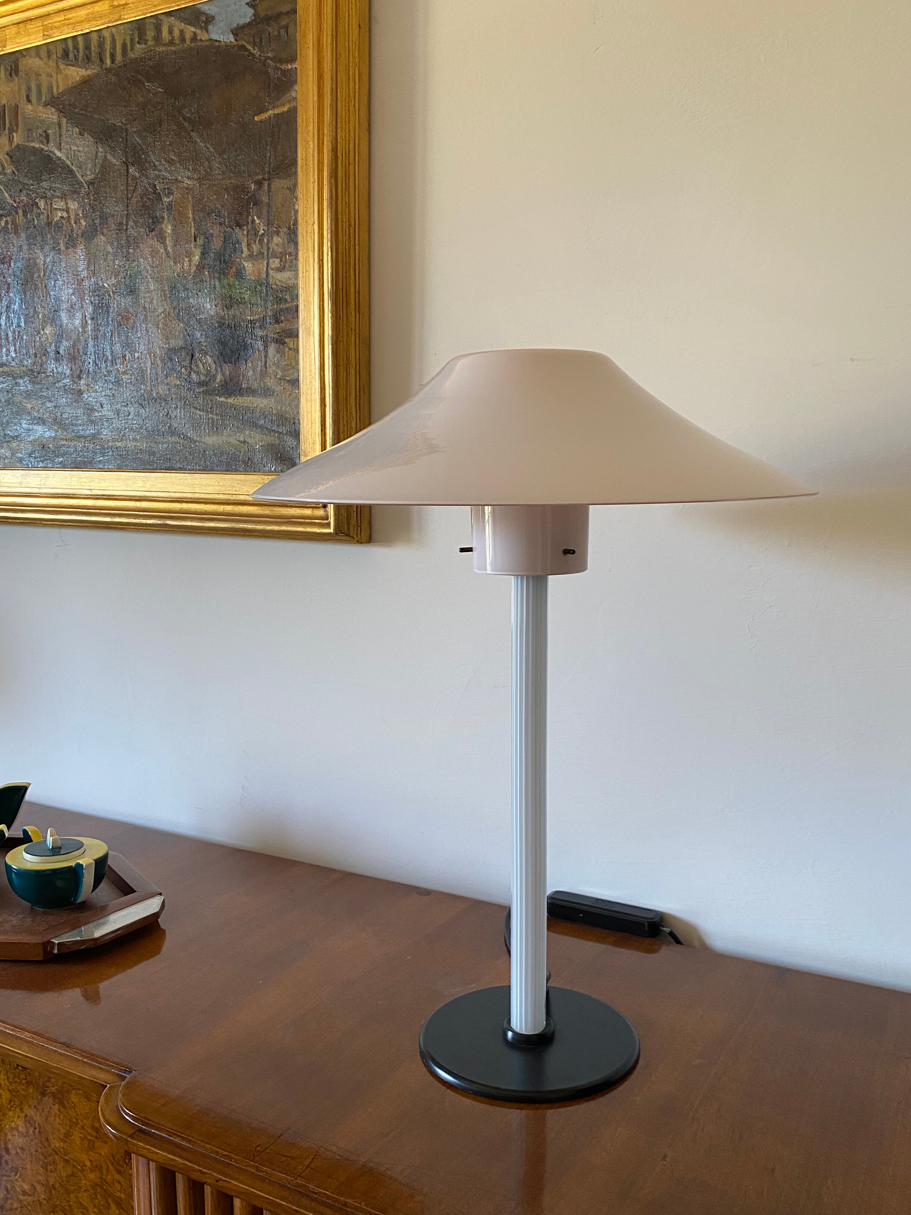 Cini Boeri, 2 Pink glass "Chiara" Table Lamp, Venini Murano, Italy, 1984