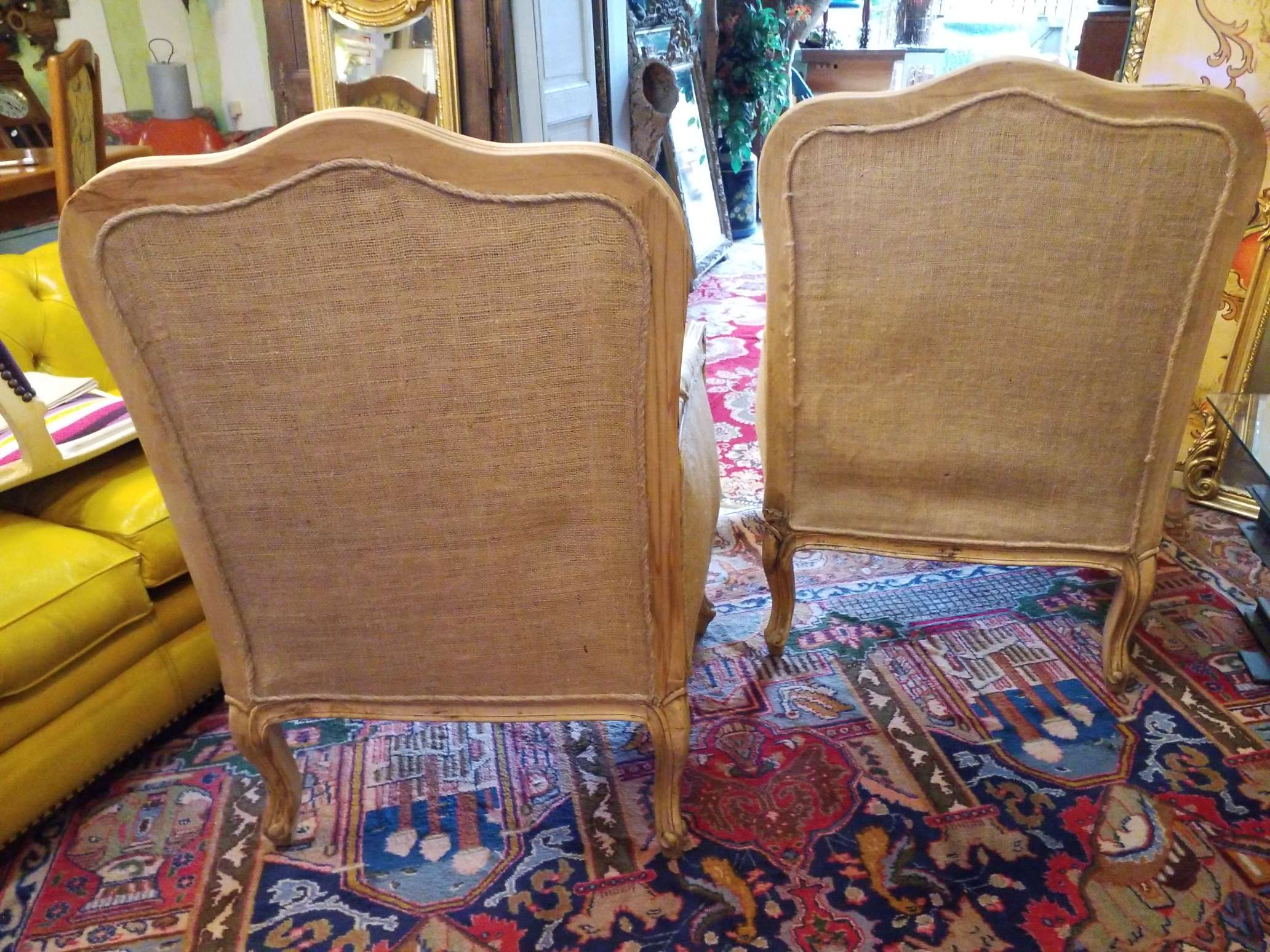 Paire de fauteuils Louis XV