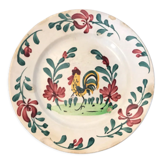 Old rooster plate and flowers earthenware Creil Montereau late nineteenth century