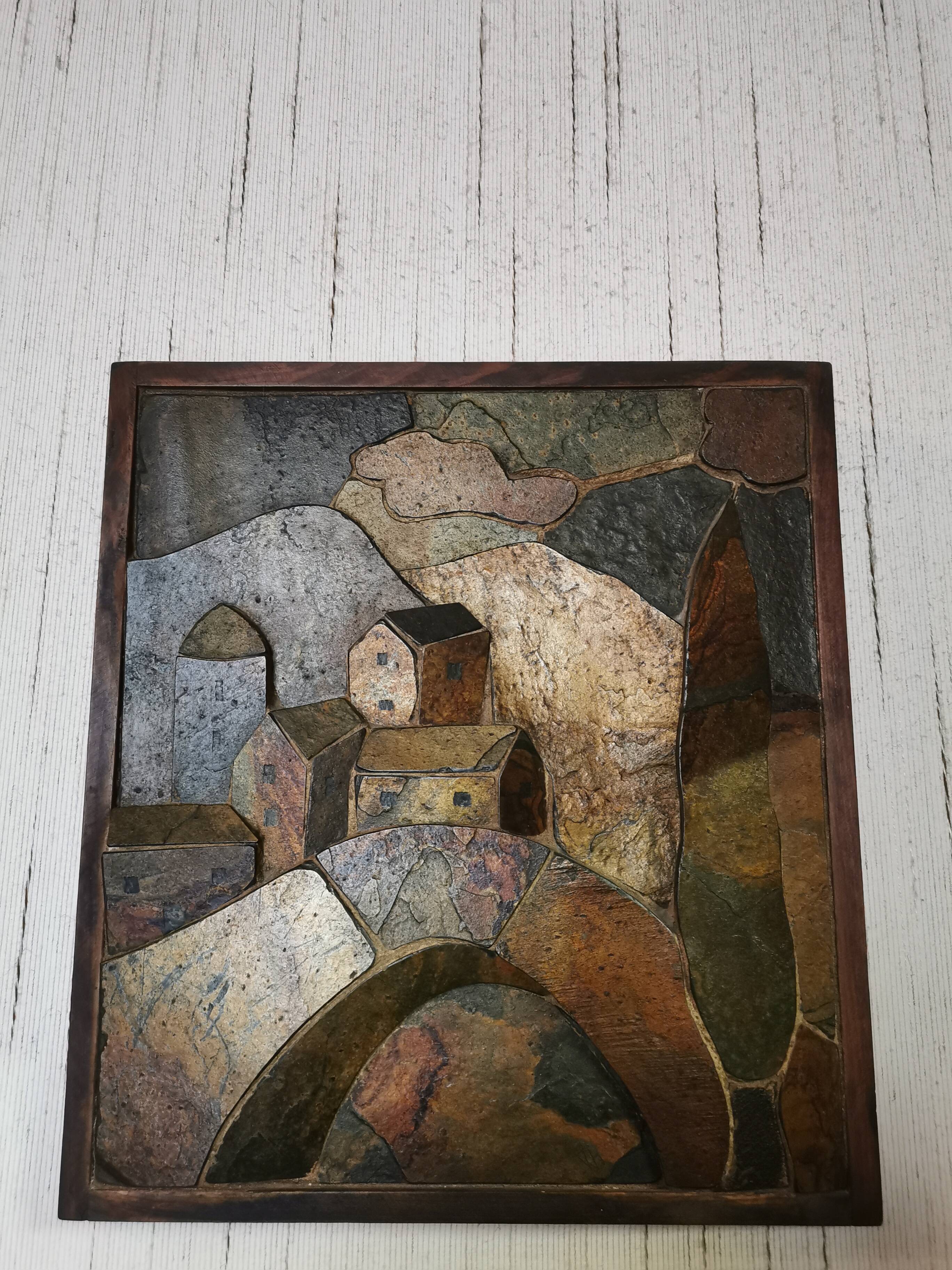 Slate mountain decor frame