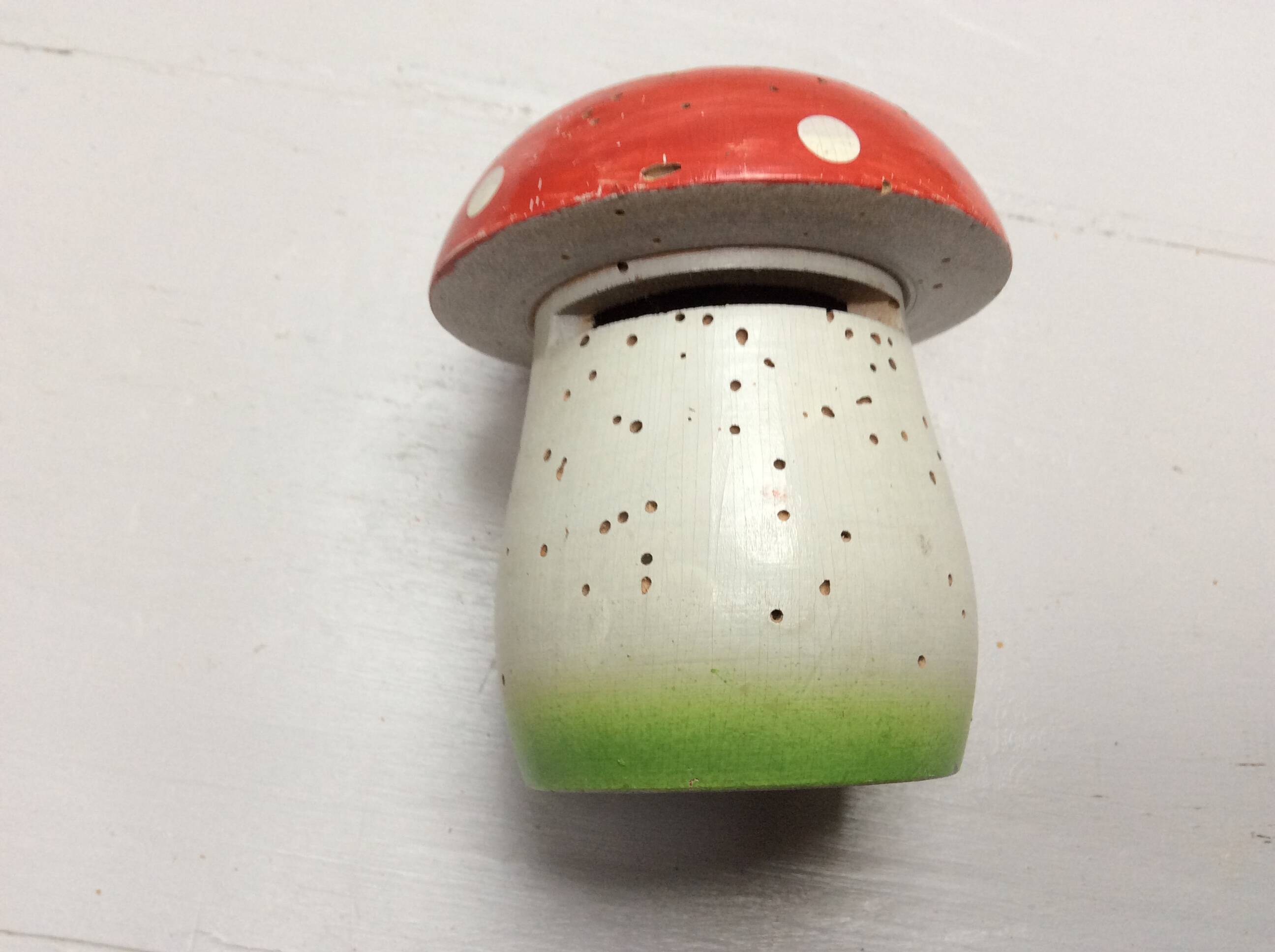 Mushroom piggy bank