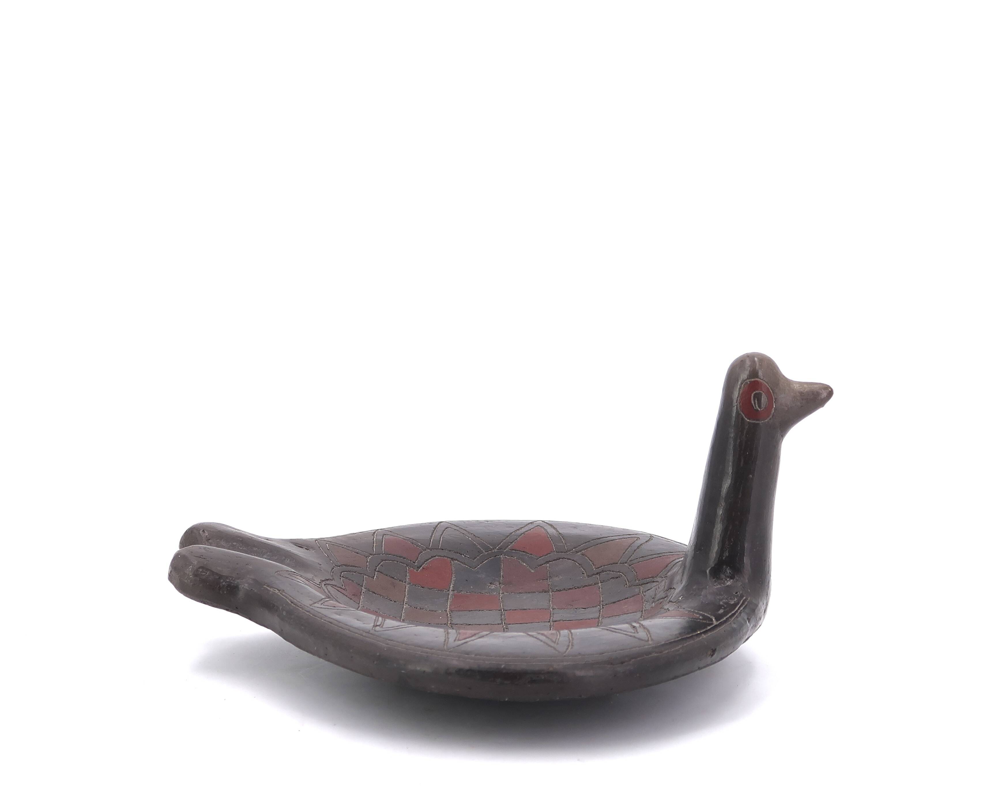 Black ceramic bird-shaped pocket tray, Mexico 1970s