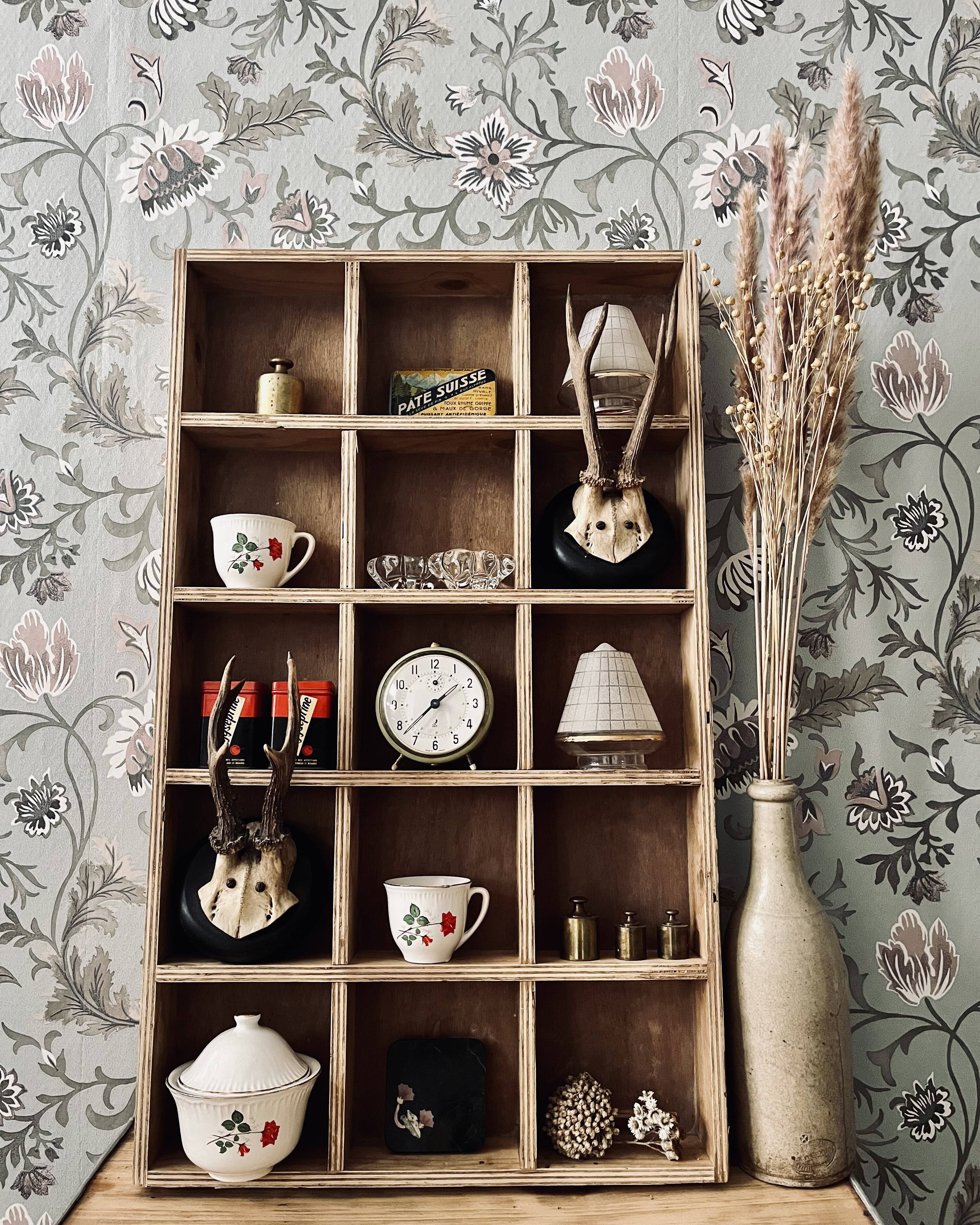 Vintage trade lockers