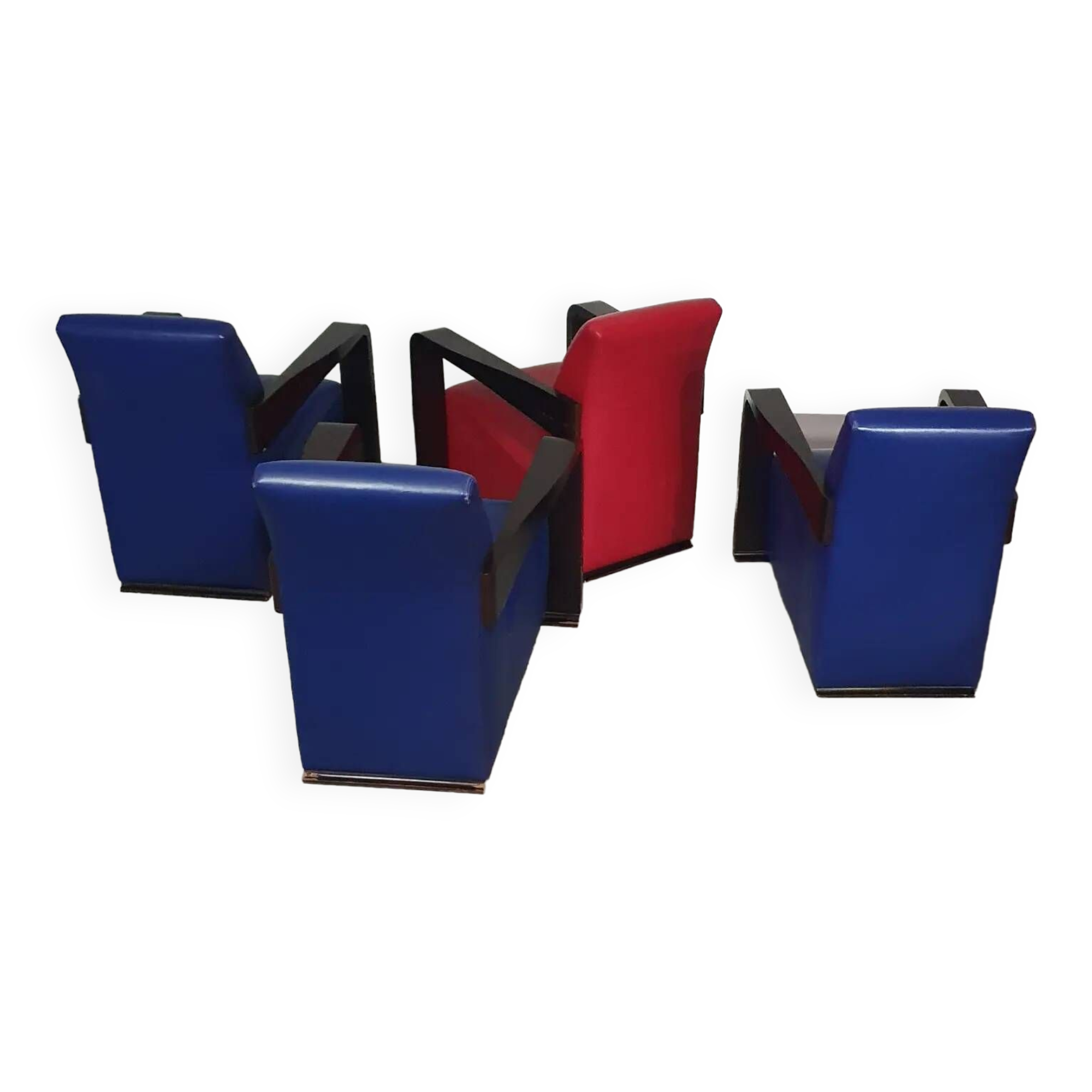 4 x Vintage Ying lounge chairs / fauteuils van Hugues Chevalier,'90. 3 x blue / 1 x red leather