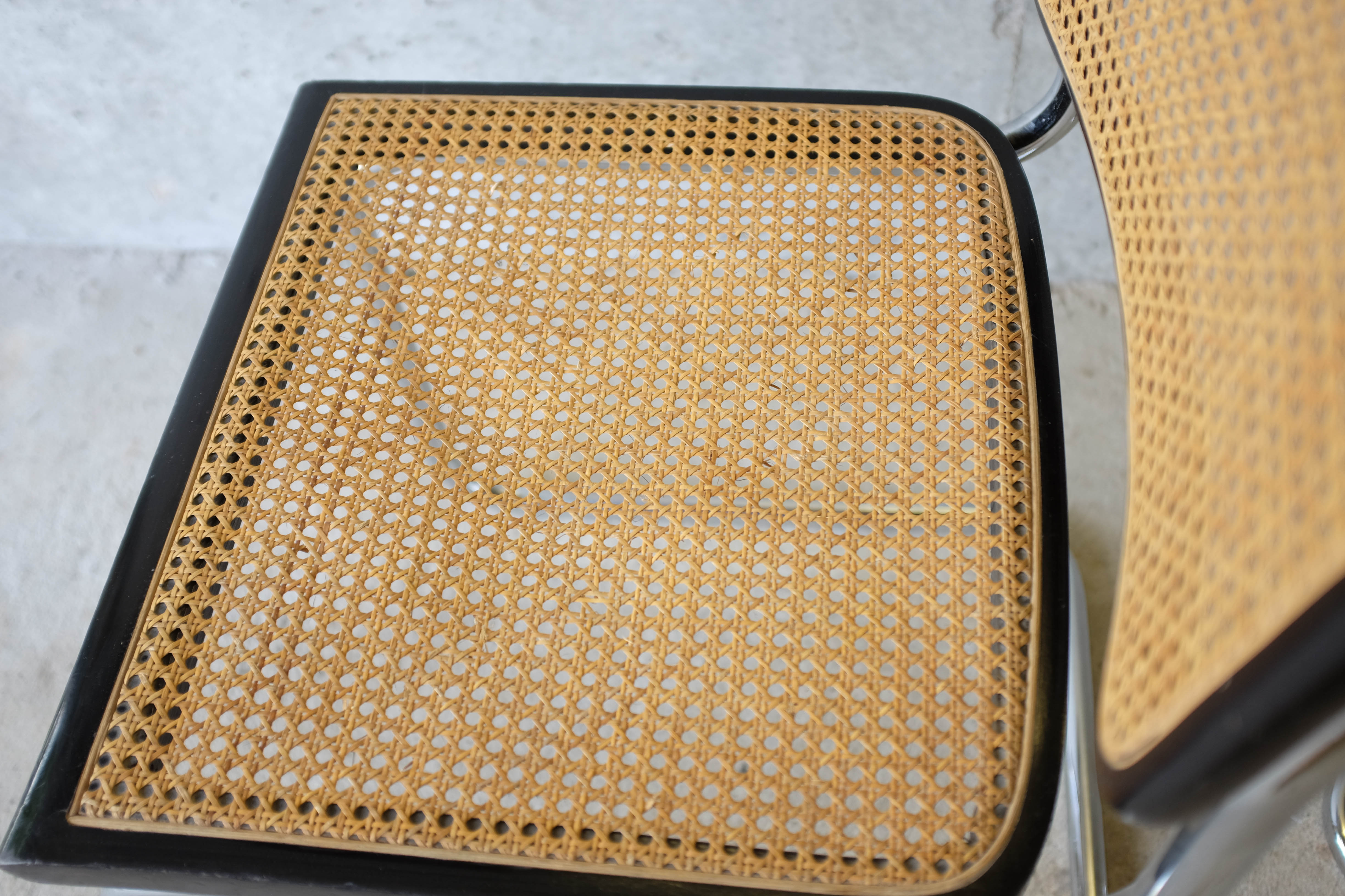 Pair of chairs cesca B32 black by Marcel Breuer