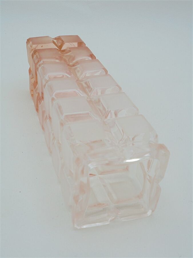 Vase rose art déco