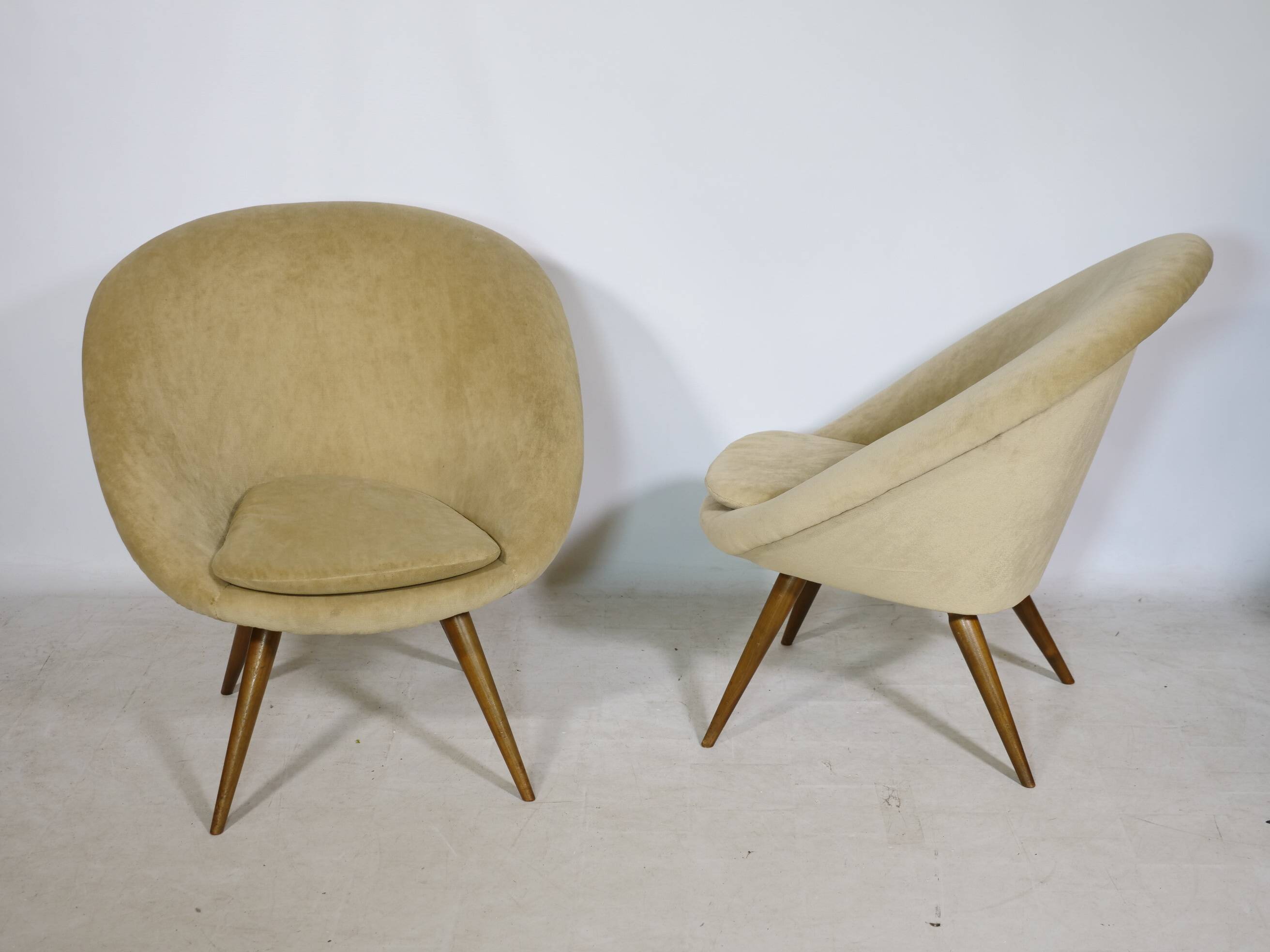 Mid-Century Shell Lounge Chairs in the Style of Jean Royère, Set of 2, 1950