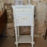 Bedside table early 1900, fluted feet