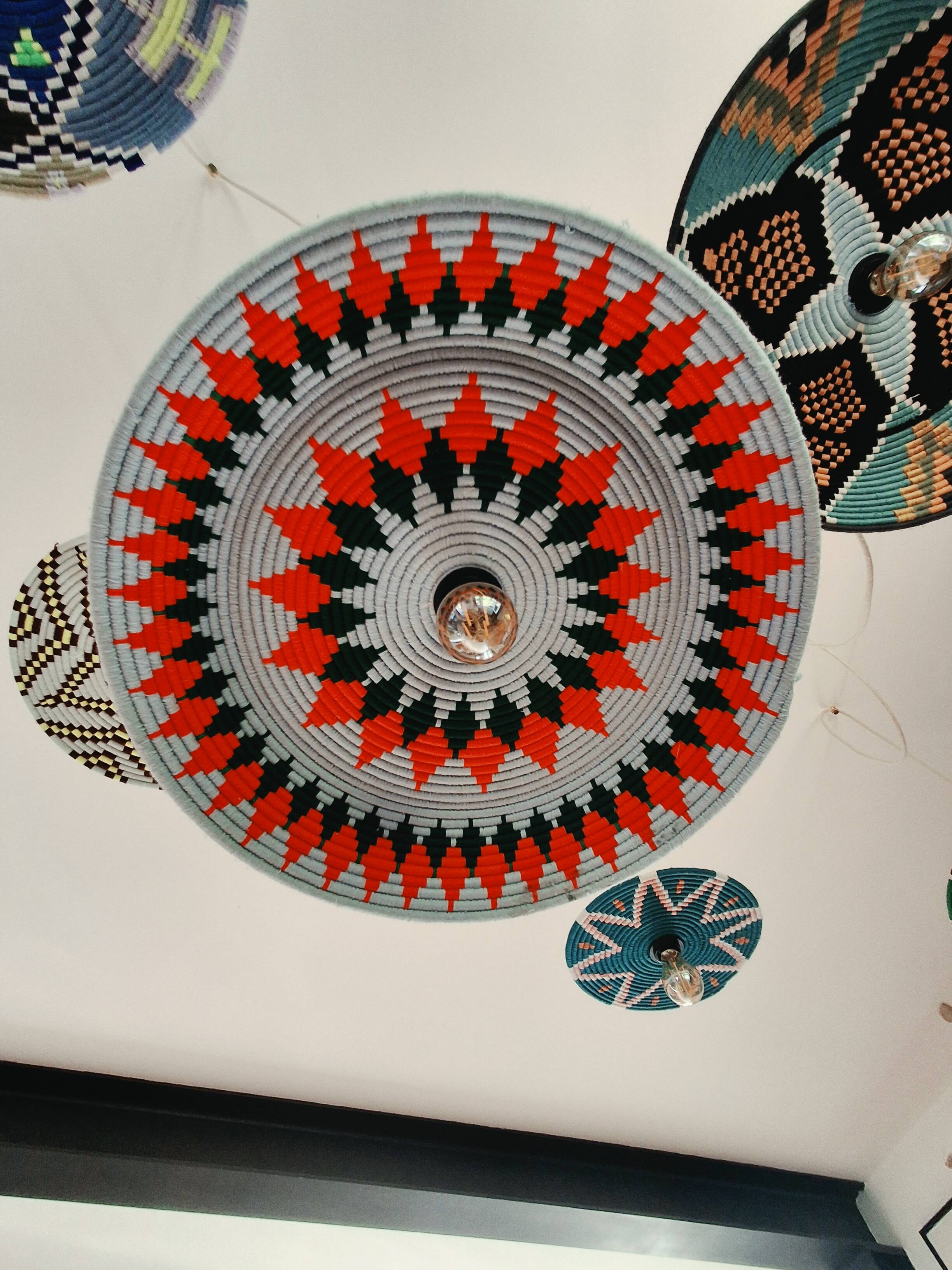 Handcrafted suspension cascade 6 lights "Moroccan Basket"