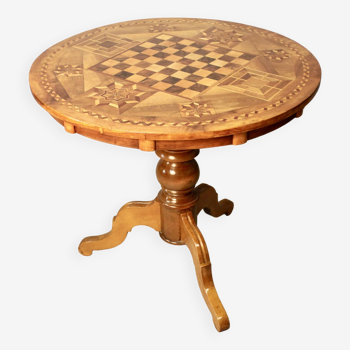 Checkered Pedestal Table / Chess Board, 19th Century Swivel Top