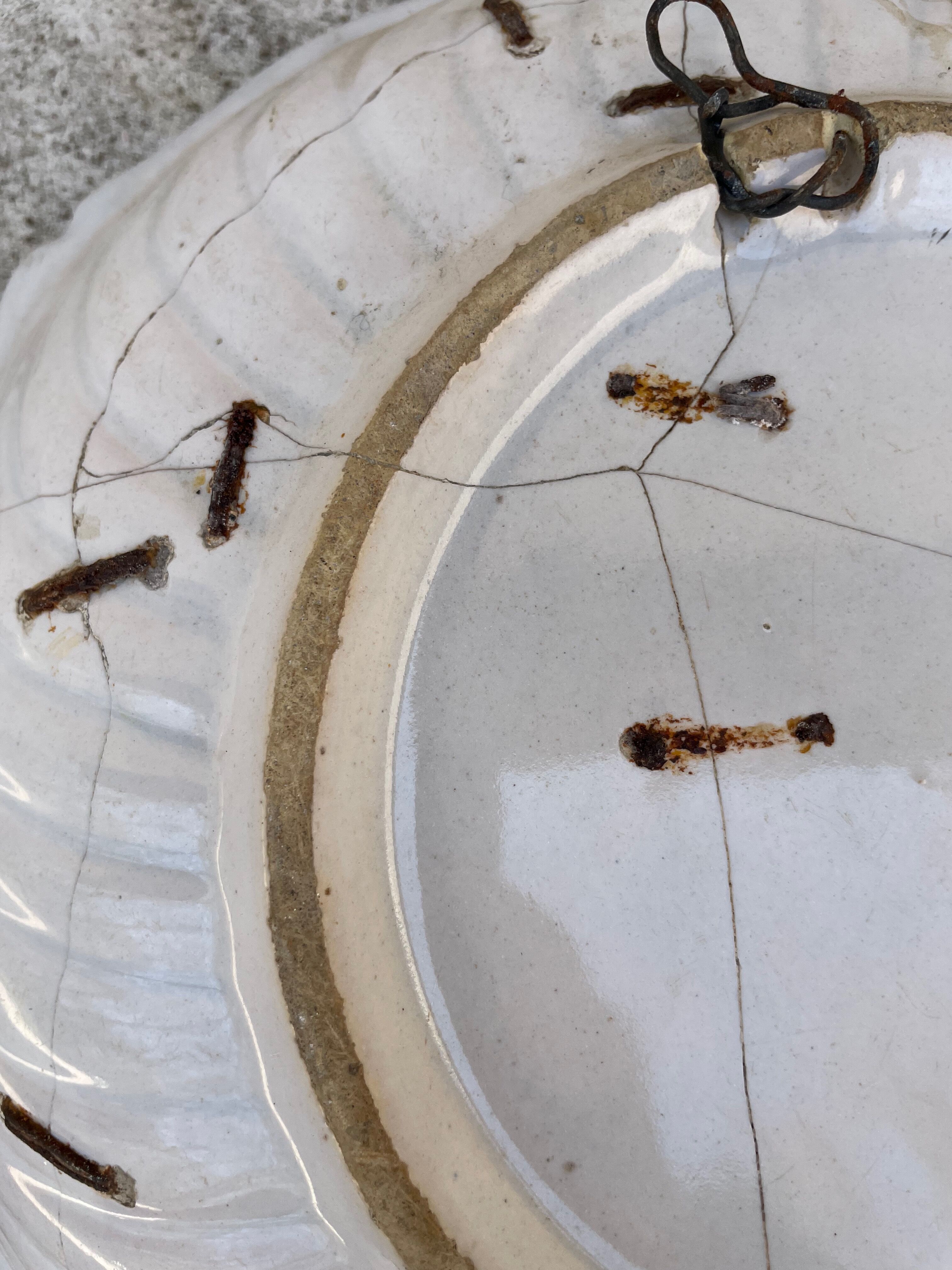 Old dish camels and palm trees restored