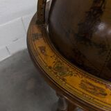 Bar globe maps rolling world