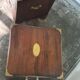 Paire de tables de nuit en bois vintage de campagne militaire par reprodux angleterre
