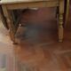 Table cateleg