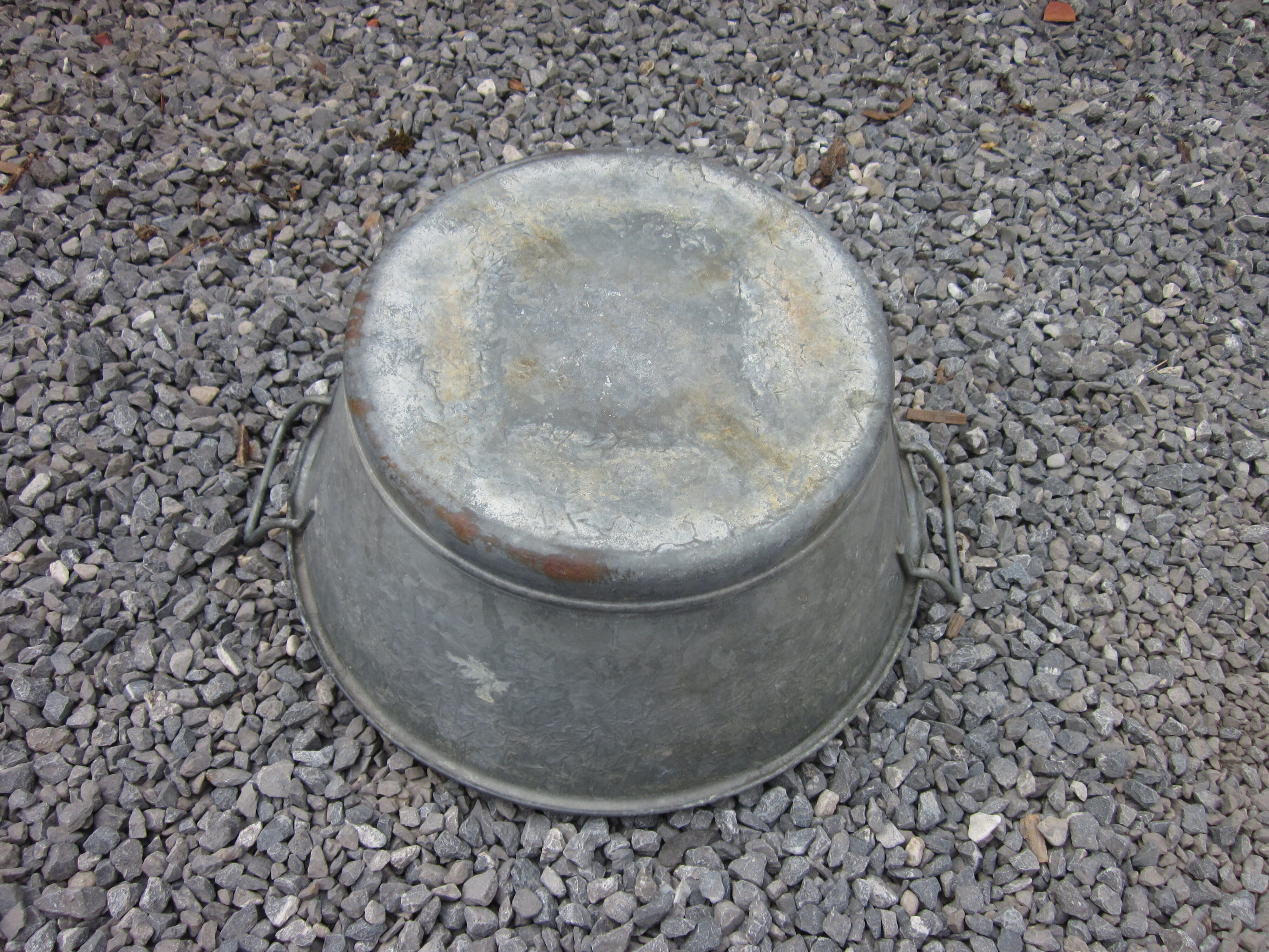 zinc basin