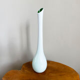 Vase blanc et vert à col long, verre coloré soufflé à la main, vase à fleurs simples