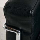 LC2 armchair by Le Corbusier, Pierre Jeanneret and Charlotte Perriand for Cassina