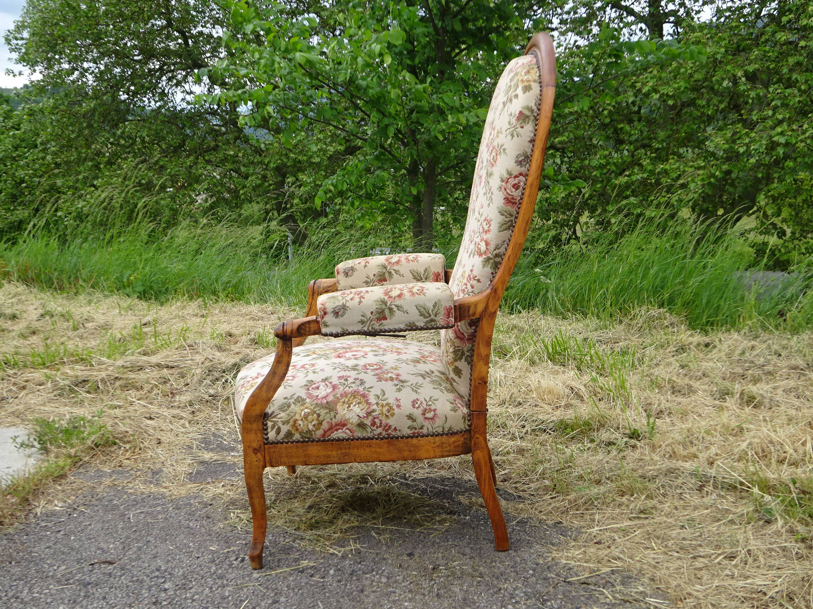 Antique Voltaire armchair with 4-position reclining backrest