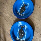 8 assiettes émaillées