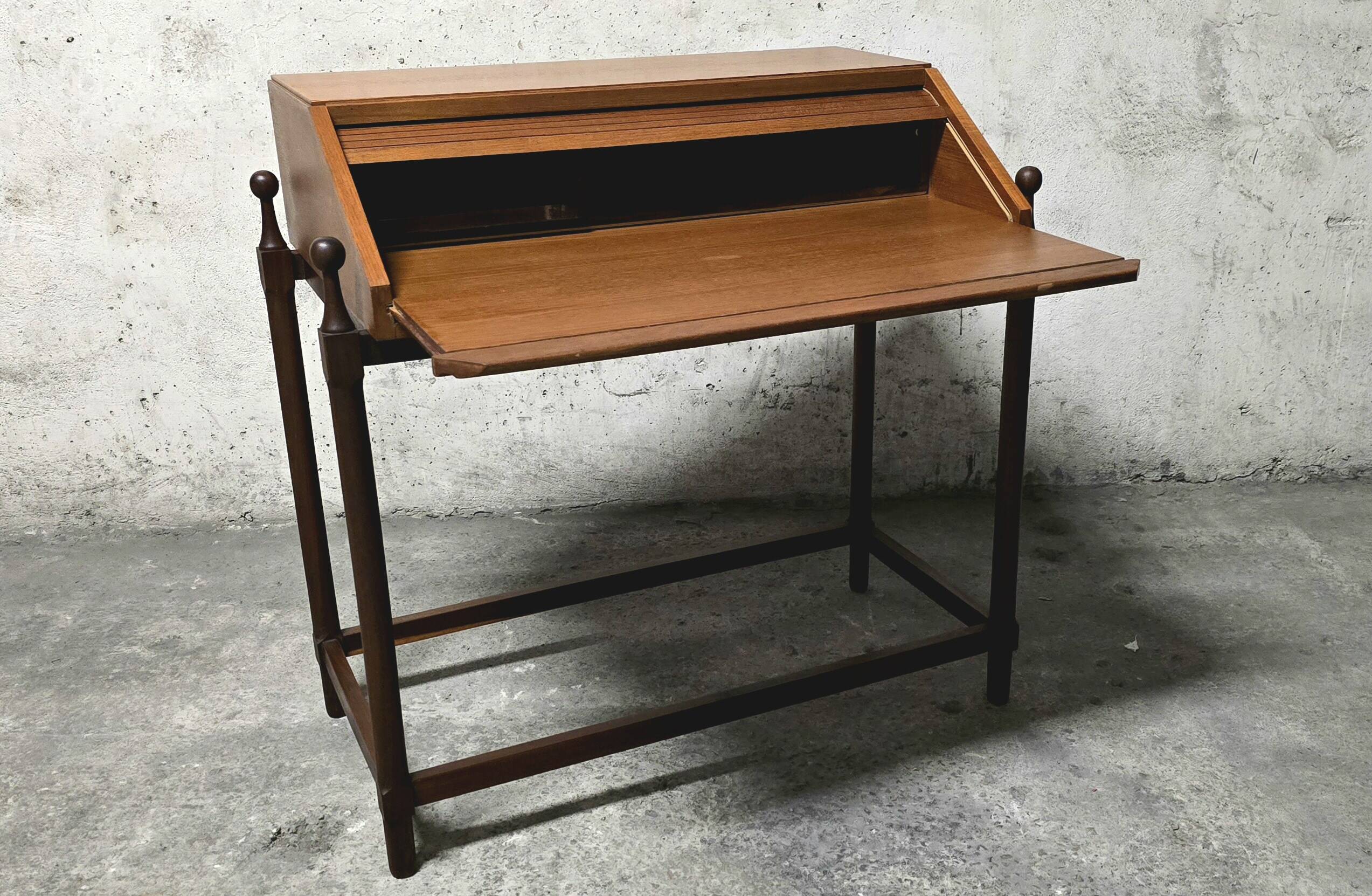 Modernist teak secretary by Fratelli Proserpio, Italy, 1960