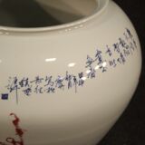 Chinese vase in painted ceramic with flowers and animals