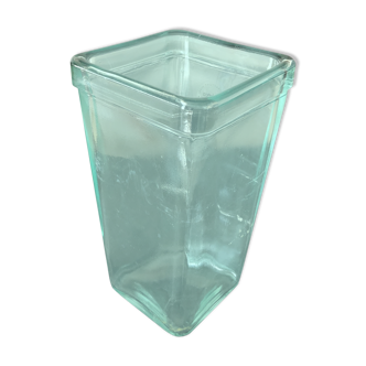 Square-based glass vase