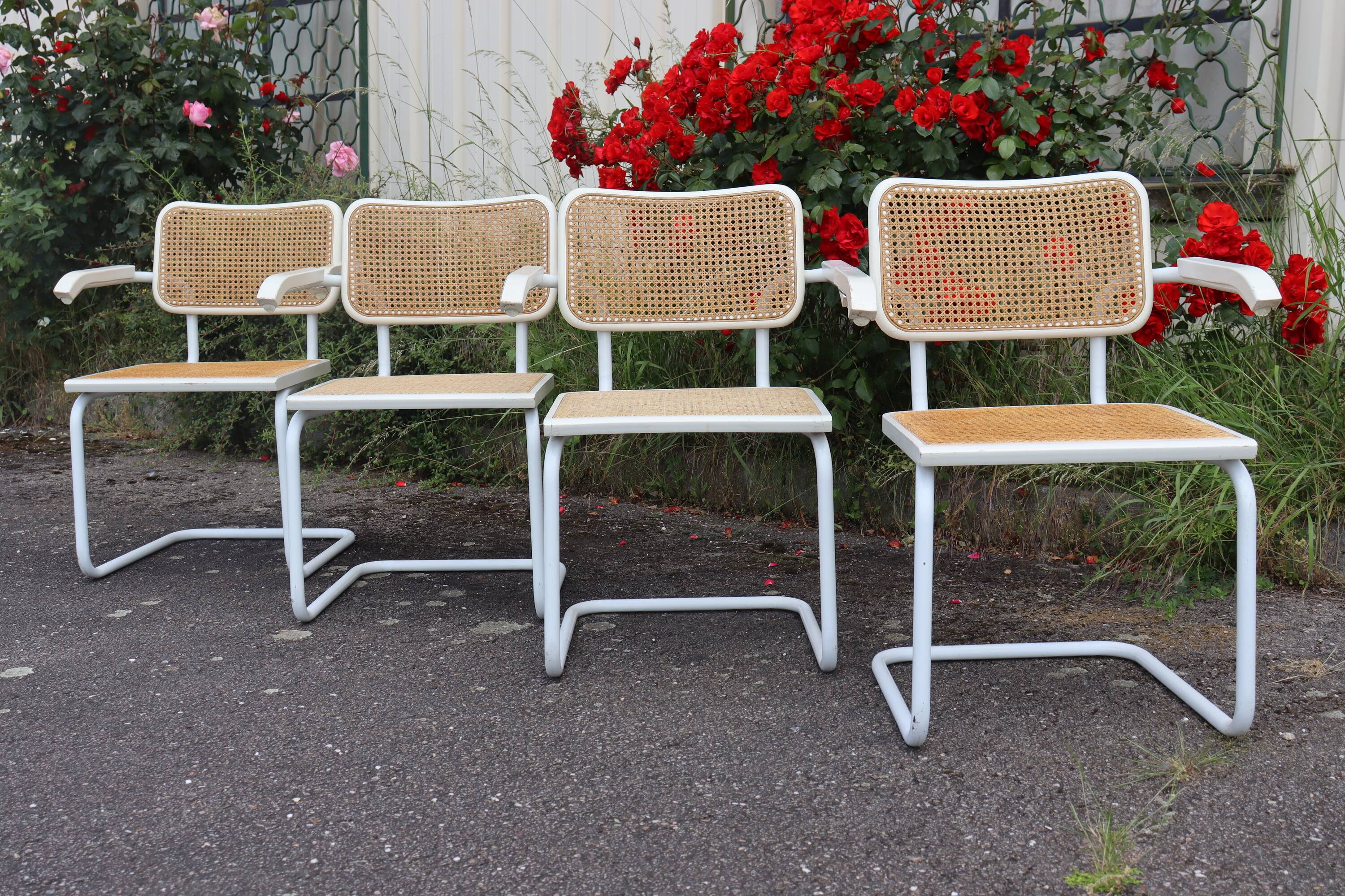 Set of 4 B32 chairs by Marcel Breuer