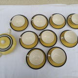 9 cups with saucers and a sugar maker Villeroy and Boch model Biarritz year 50