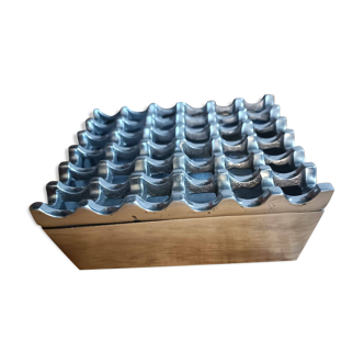 Ashtray