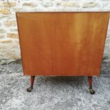 Entrance furniture with vintage wheels