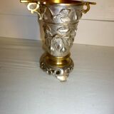 1 Vase
