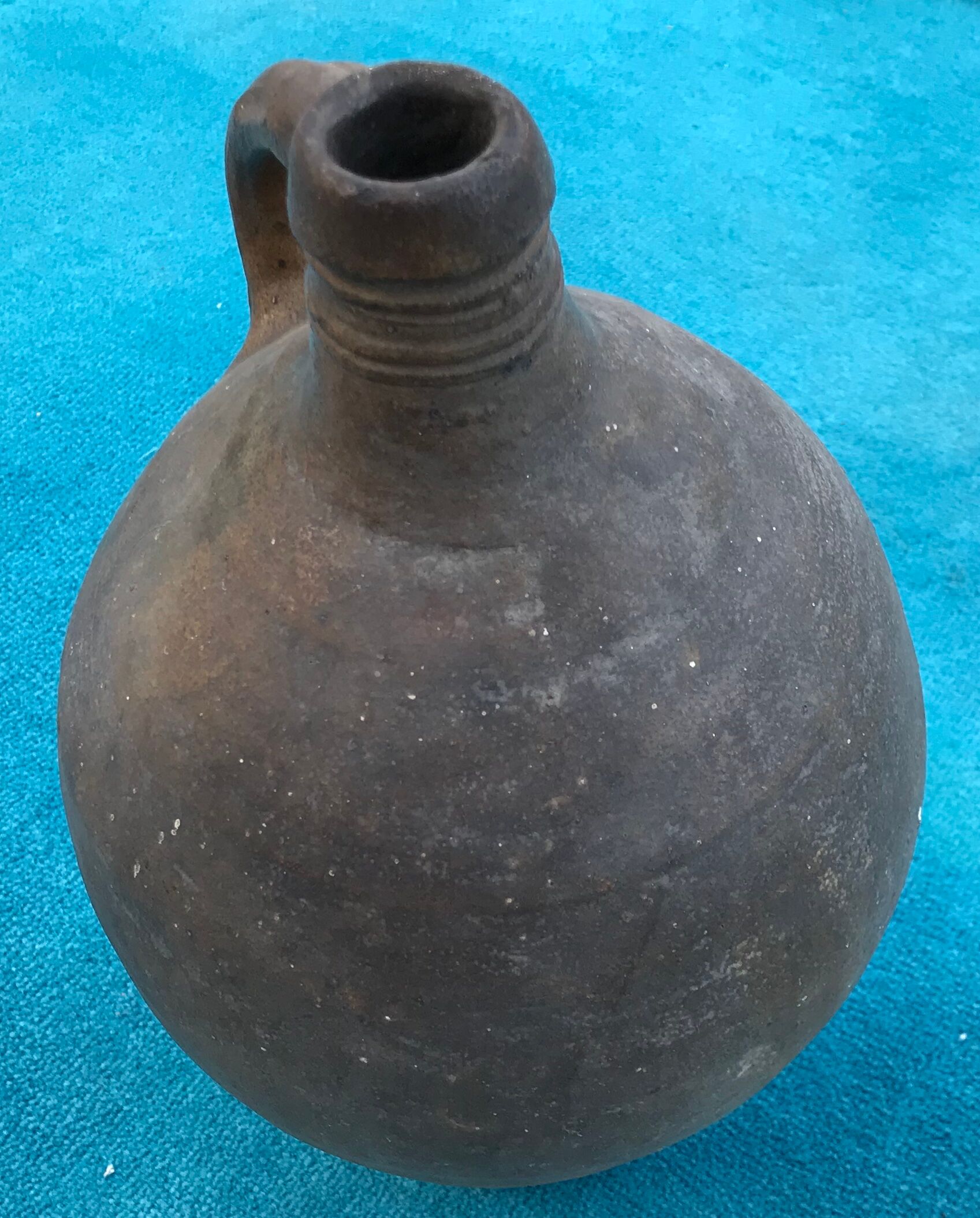 Sandstone jar