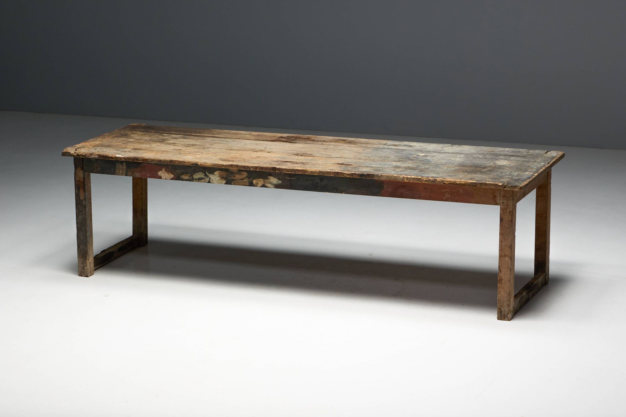Table à manger rustique primitive, France, années 1900