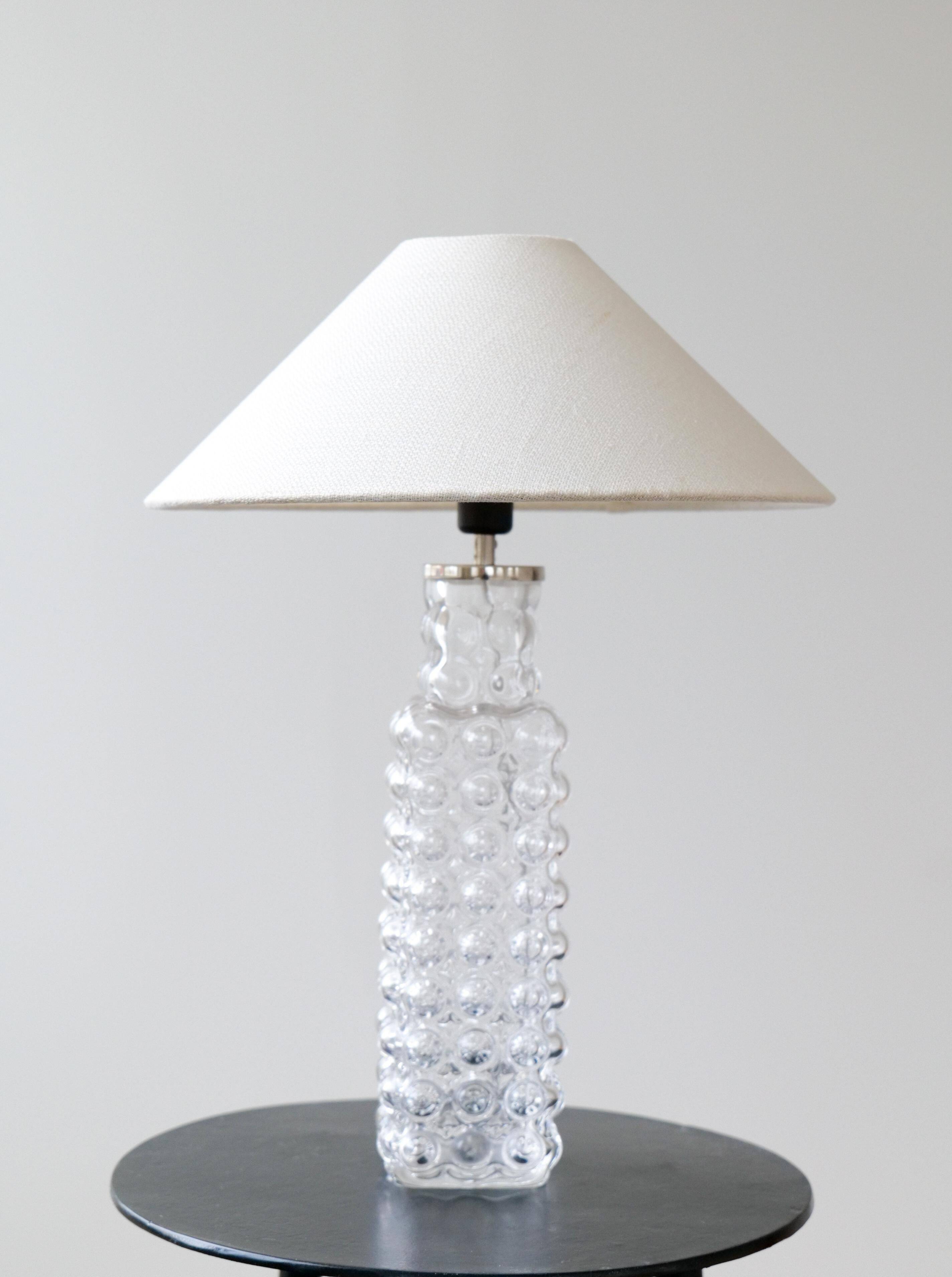 Rare Midcentury Modern crystal bubble table lamp by Orrefors Carl Fagerlund.