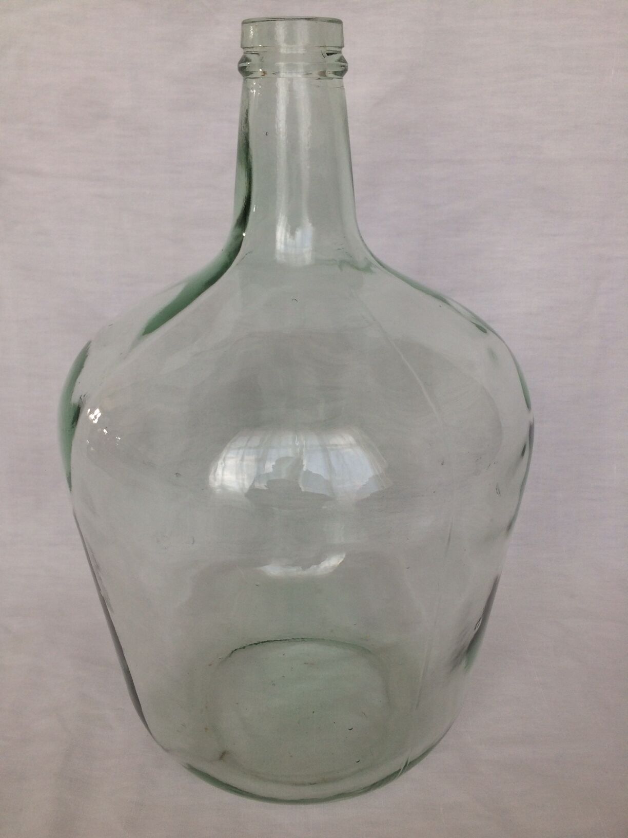 Dame-jeanne de 10 L transparente de forme Vireza