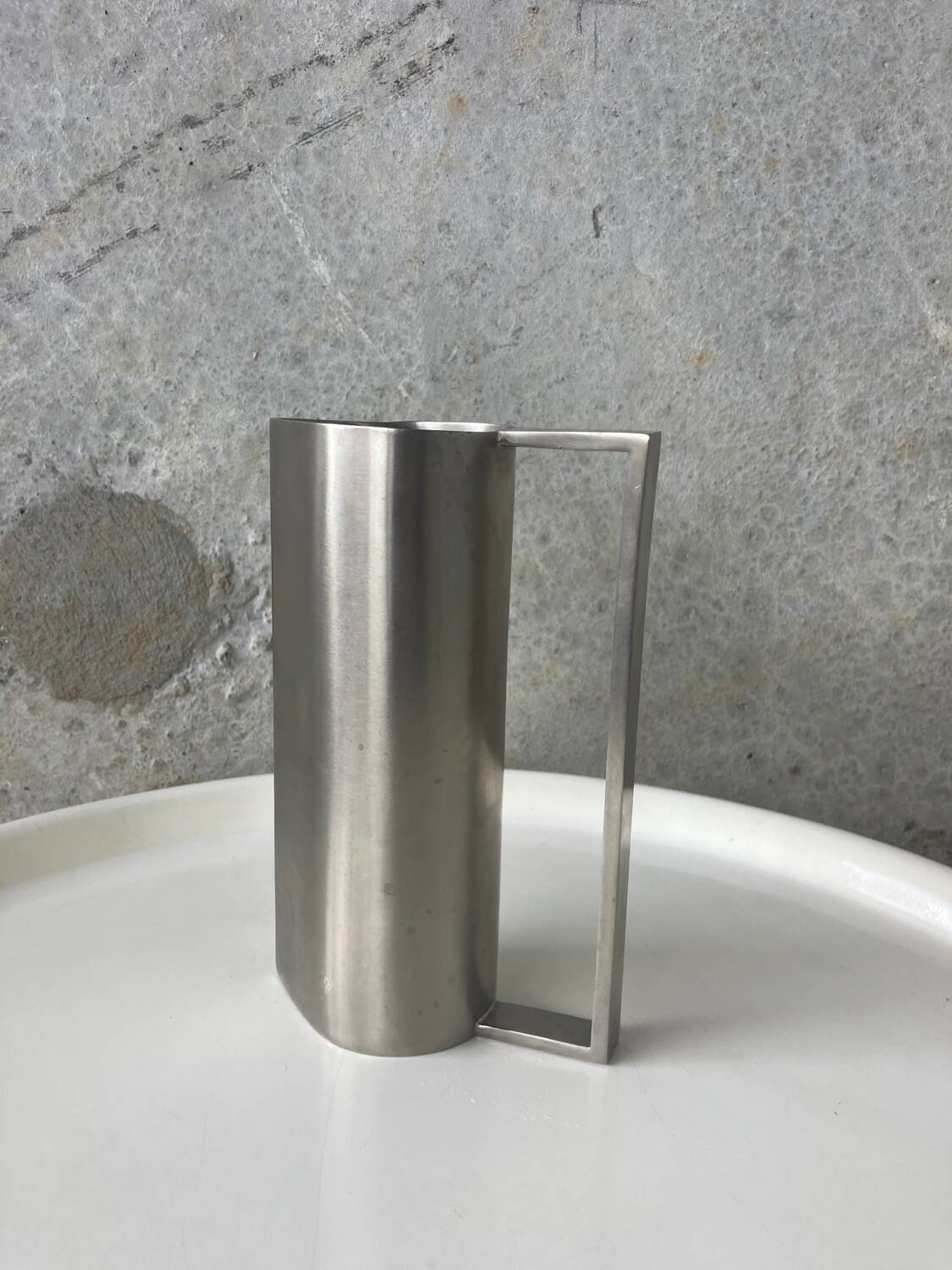 Carafe ARMANI Casa en acier brossé inoxydable