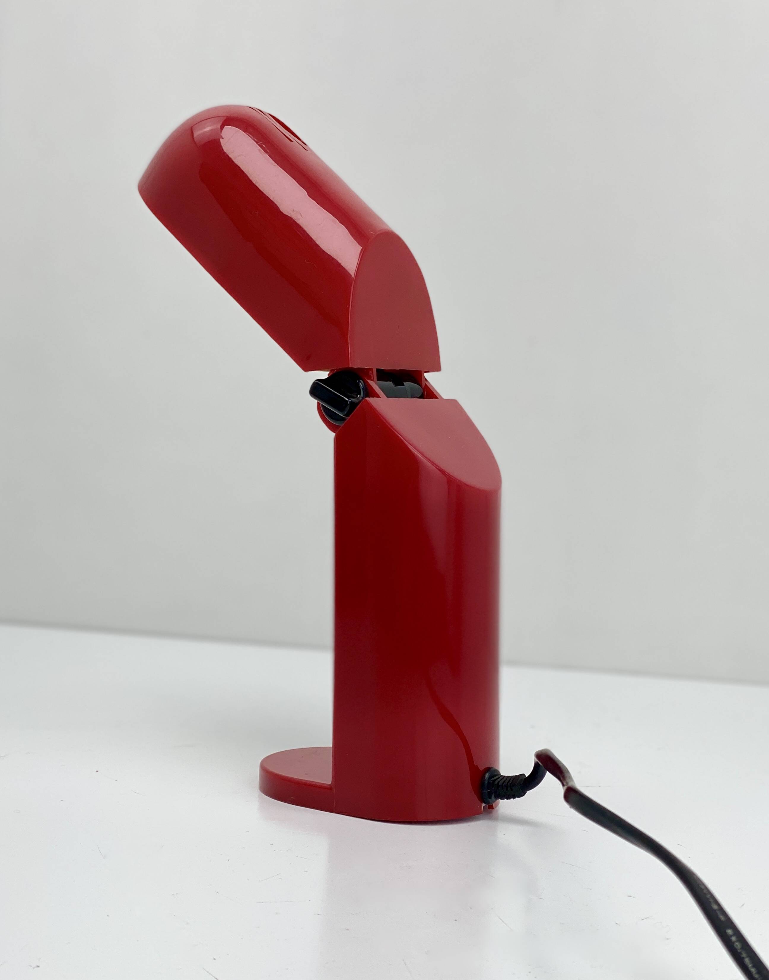 Foldable desk lamp Manon by Yamada Shomei, circa 1970, Japan.