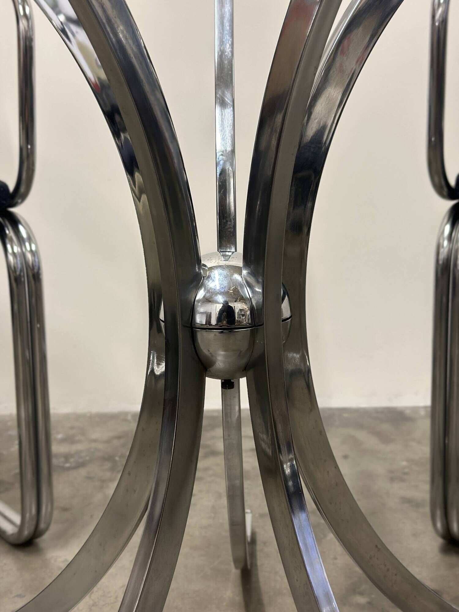 Vintage Space Age coffee table in chromed metal and smoked glass