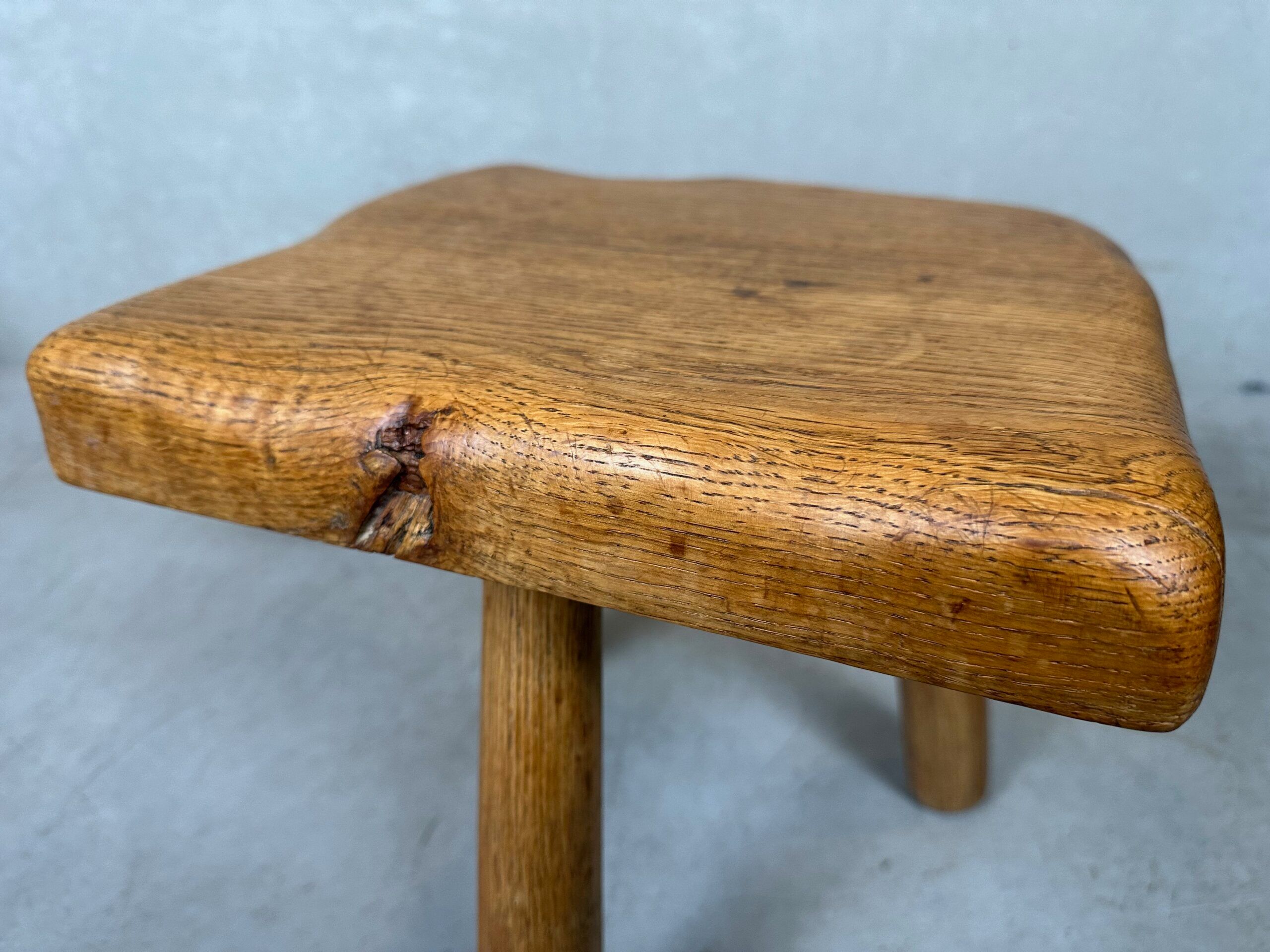 Vintage oak stool – tripod