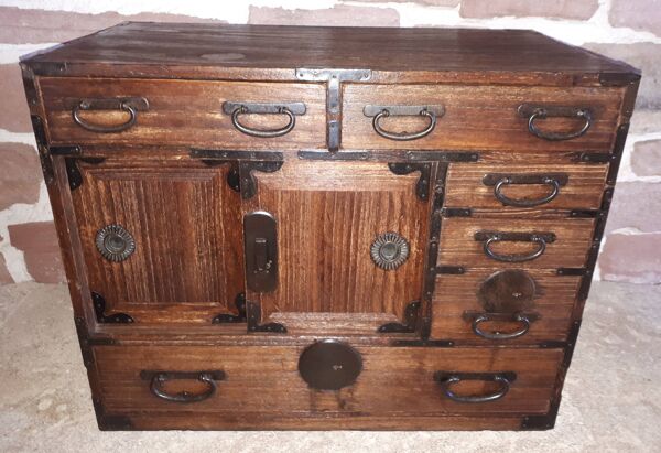 Cabinet, tansu en bois, Japon fin de la période Edo