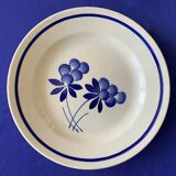7 assiettes plates anciennes en faïence de Gien