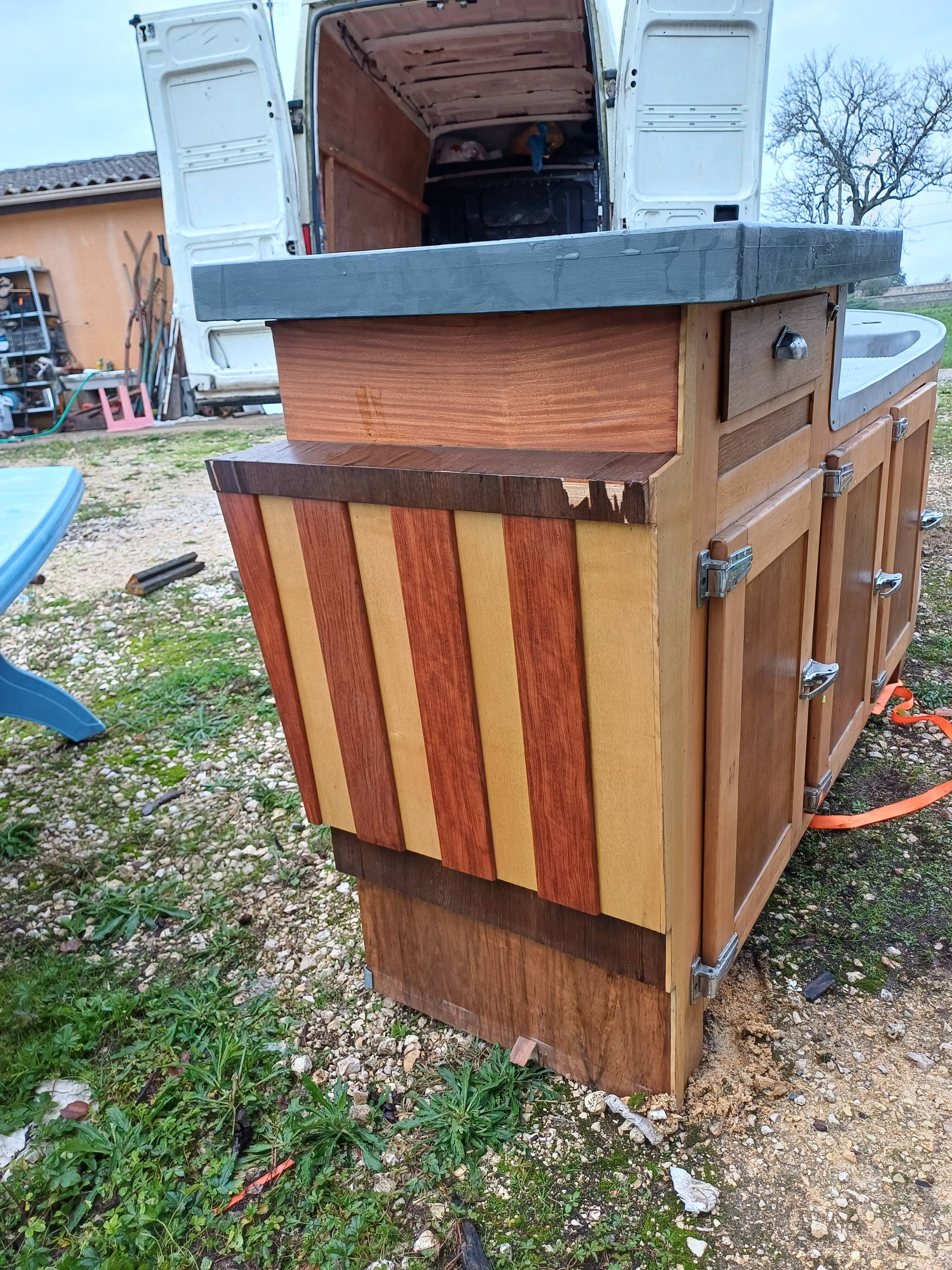 Mr. Bazin's bar counter in Limoges