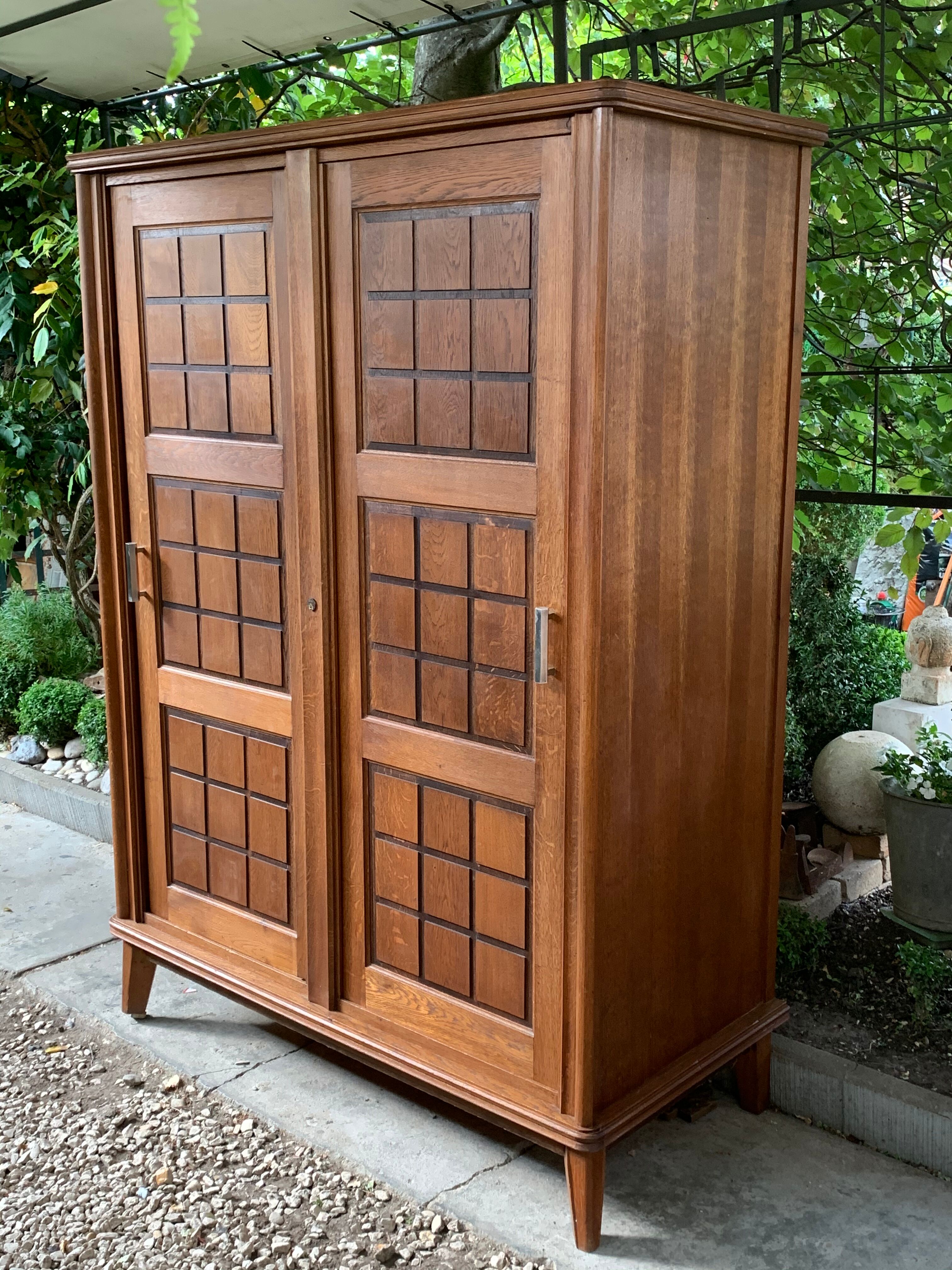 Compas feet cabinet 1950