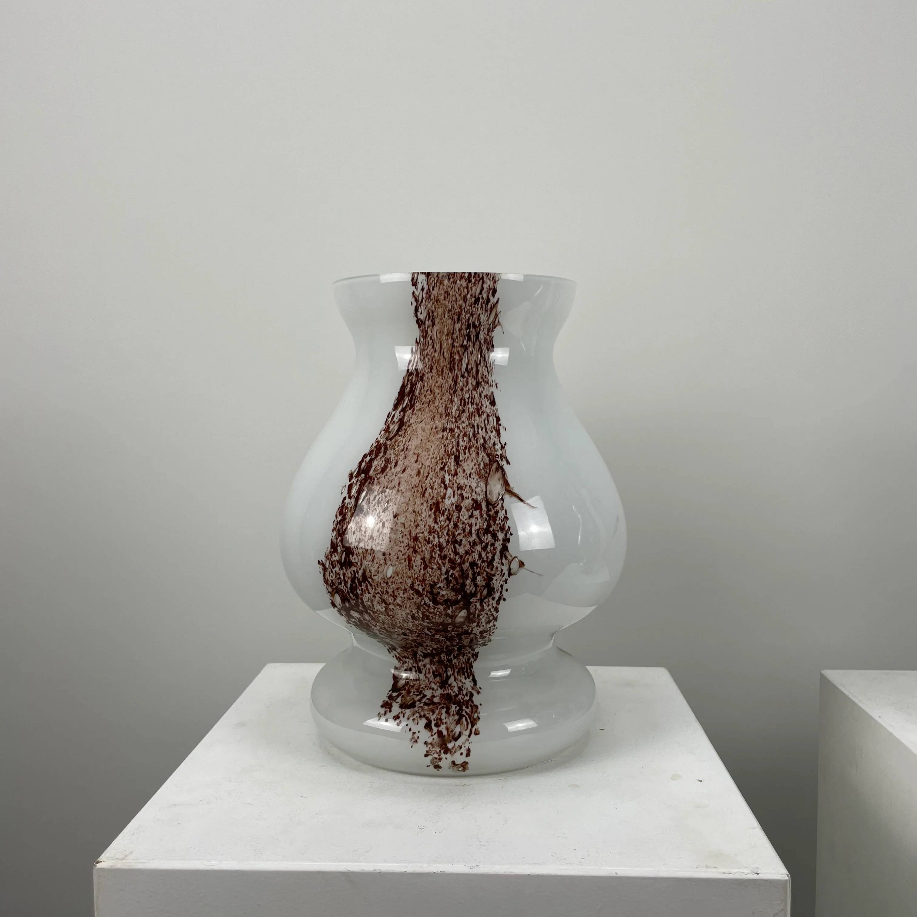 Pair of table lamps in white and brown glass in the shape of a mushroom by Doria Leuchten, 1970.