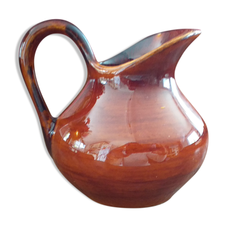 Small porcelain pitcher St Clement