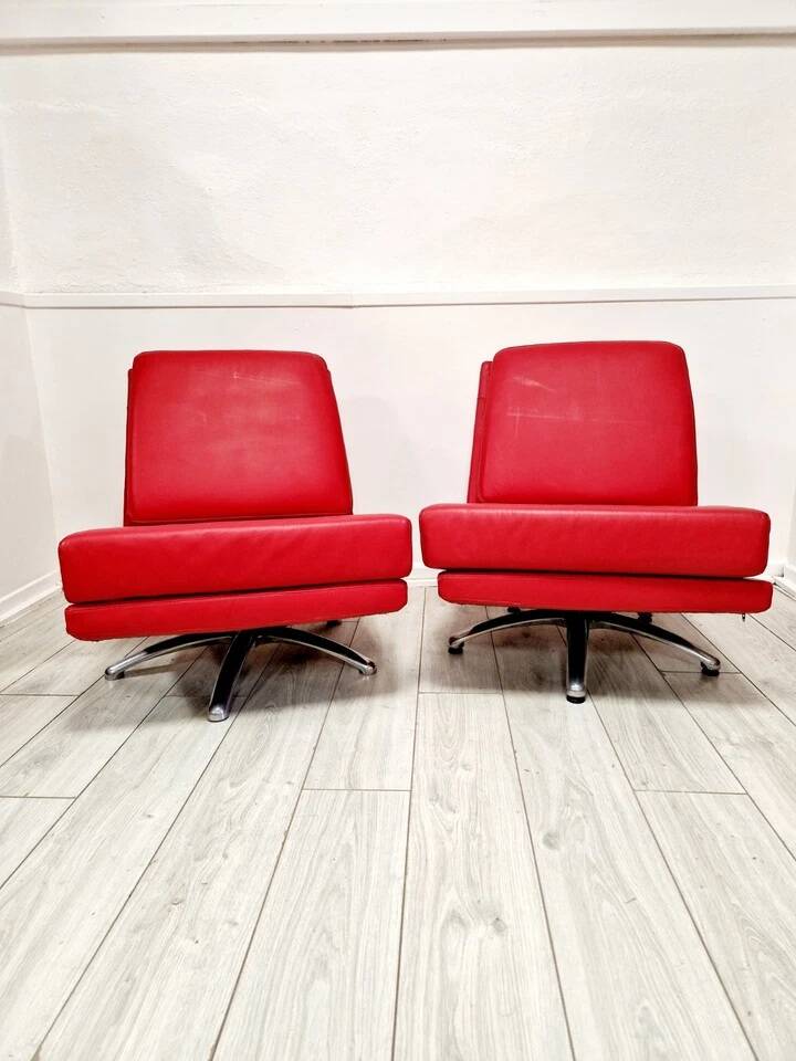 Pair of Mid Century Style Breeze Swivel Chairs Cajus Maelum for Fjords